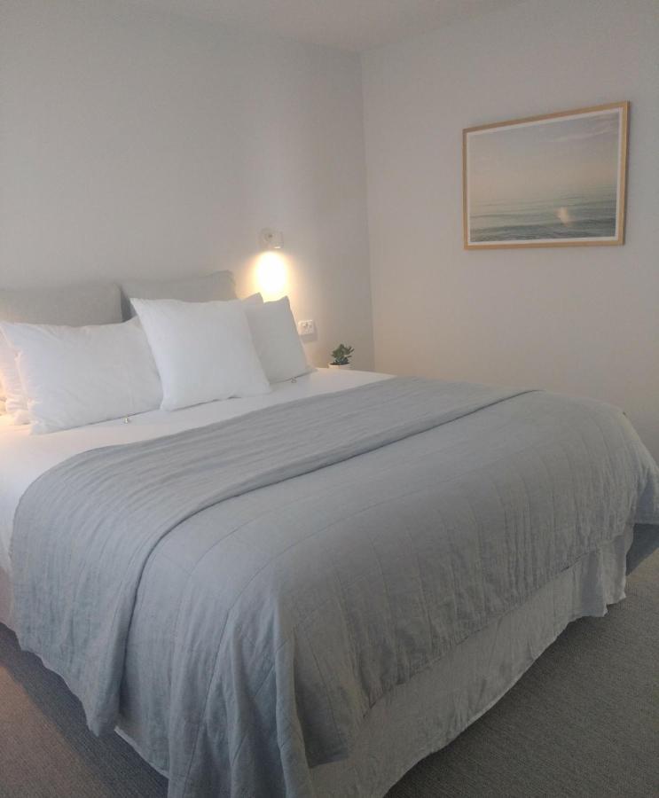 Seascape Accommodation Kaka Point Extérieur photo