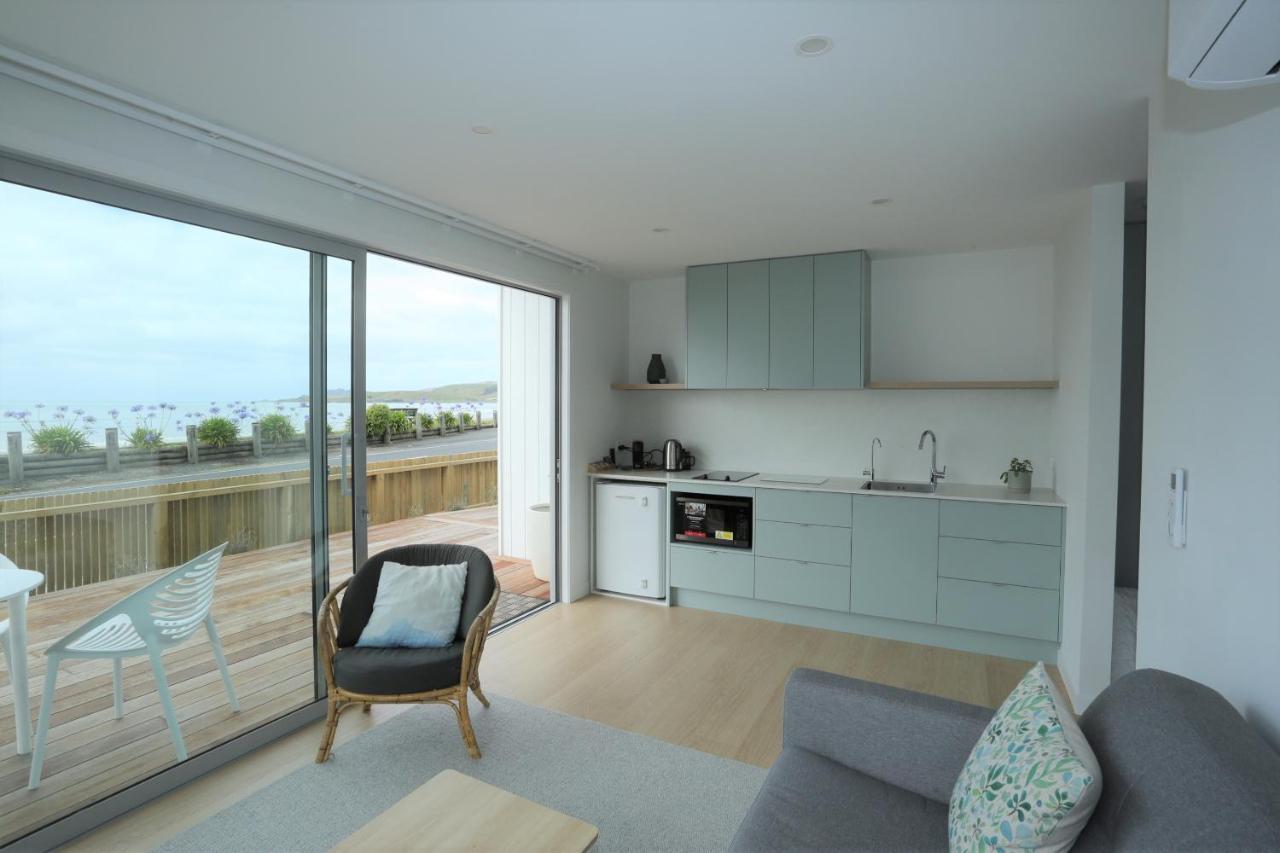 Seascape Accommodation Kaka Point Extérieur photo